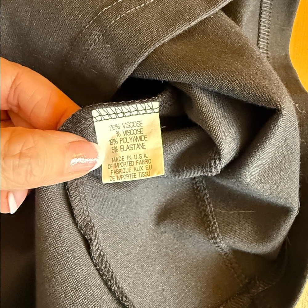 Theory Stretchy Scoop Neck Sheath Dress Gray Wardrobe Basic *EUC* 🇺🇸 Made in USA - Picture 8 of 12